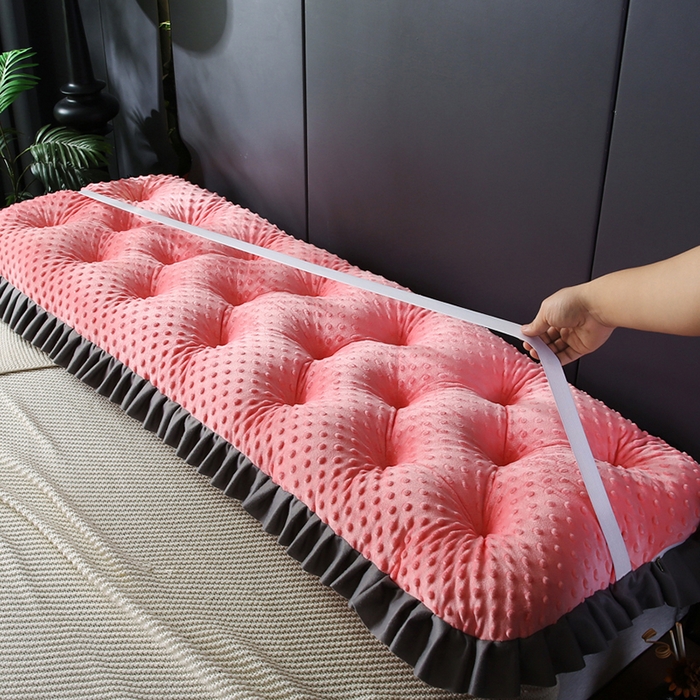 91家纺网 家纺一手货源 找家纺 永光家居 2025新款绒豆豆床头靠垫 韩版床上软包靠枕抱枕（不供多多） 绒豆豆-玉色