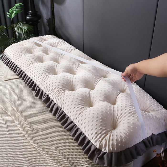 91家纺网 家纺一手货源 找家纺 永光家居 2025新款绒豆豆床头靠垫 韩版床上软包靠枕抱枕（不供多多） 绒豆豆-白色