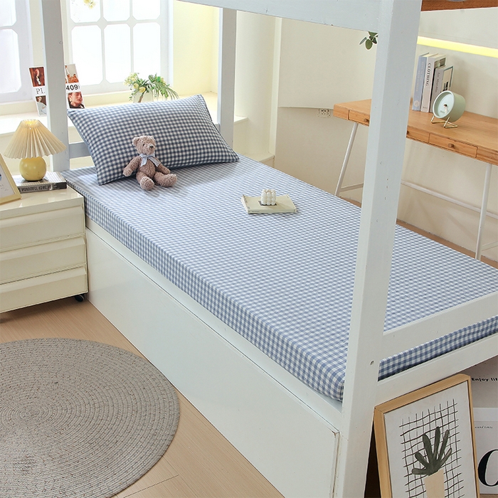 91家纺网 家纺一手货源 找家纺 春皖家纺 2025新款学生季全棉纯棉色织AB版水洗棉单品系列-单床笠 床笠单件 素雅-蓝小格