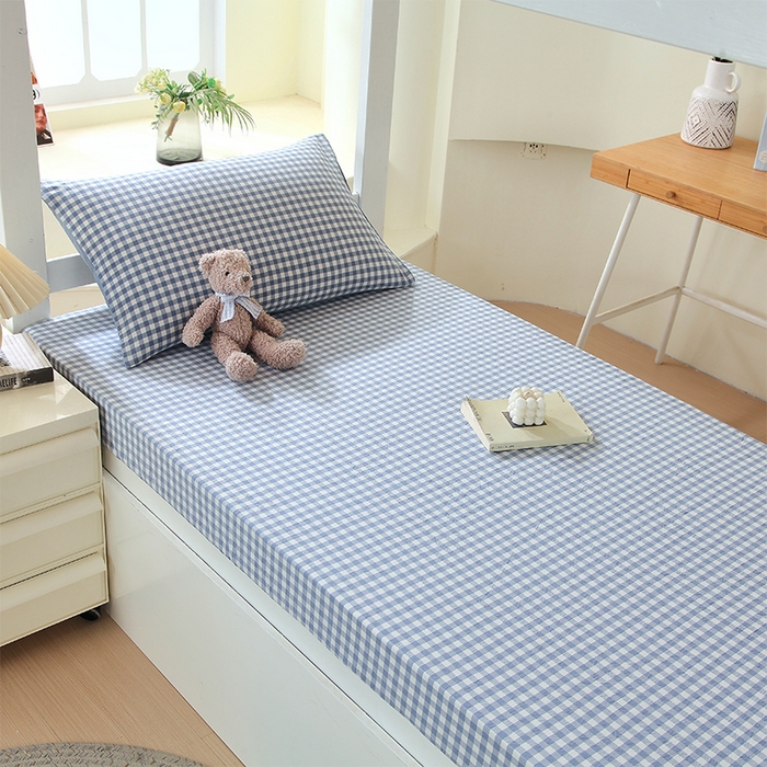 91家纺网 家纺一手货源 找家纺 春皖家纺 2025新款学生季全棉纯棉色织AB版水洗棉单品系列-单床笠 床笠单件 素雅-蓝小格