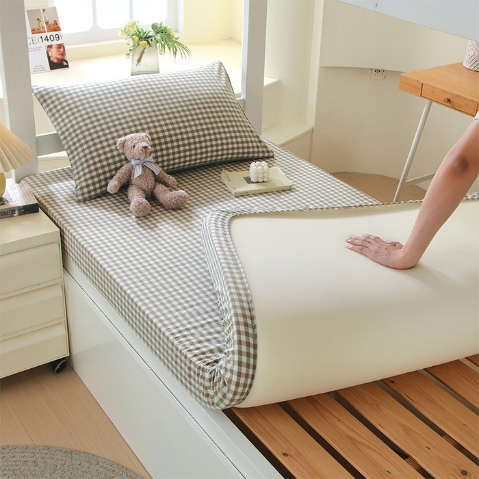 91家纺网 家纺一手货源 找家纺 春皖家纺 2025新款学生季全棉纯棉色织AB版水洗棉单品系列-单床笠 床笠单件 素雅-绿格