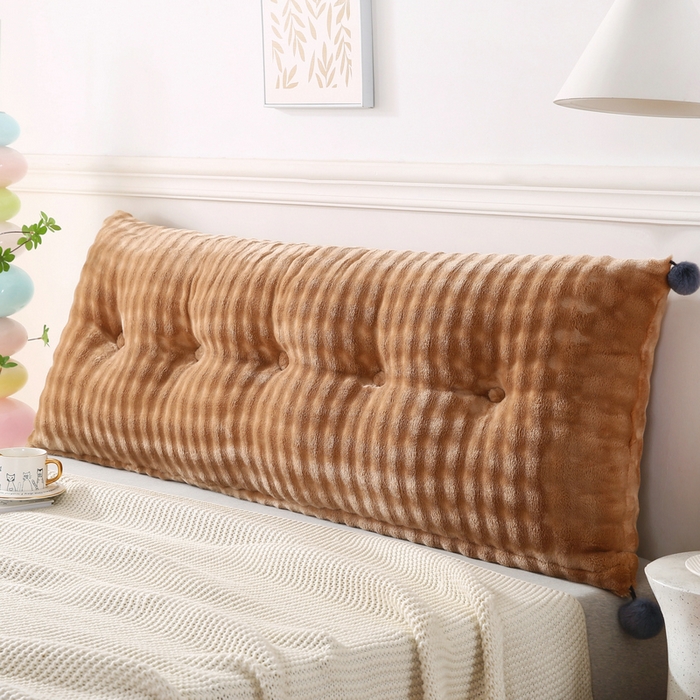 91家纺网 家纺一手货源 找家纺 （总）永光家居 2025新款兔兔绒撸猫感靠背 床头靠垫抱枕床上软包（不供多多）