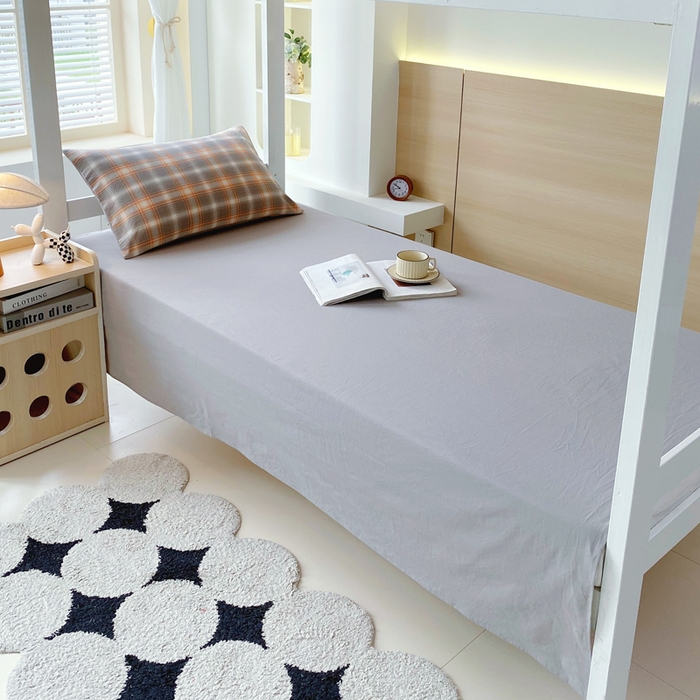 91家纺网 家纺一手货源 找家纺 春皖家纺 2025春夏新款AB版全棉纯棉色织水洗棉学生三件套六件套 栗木-咖格