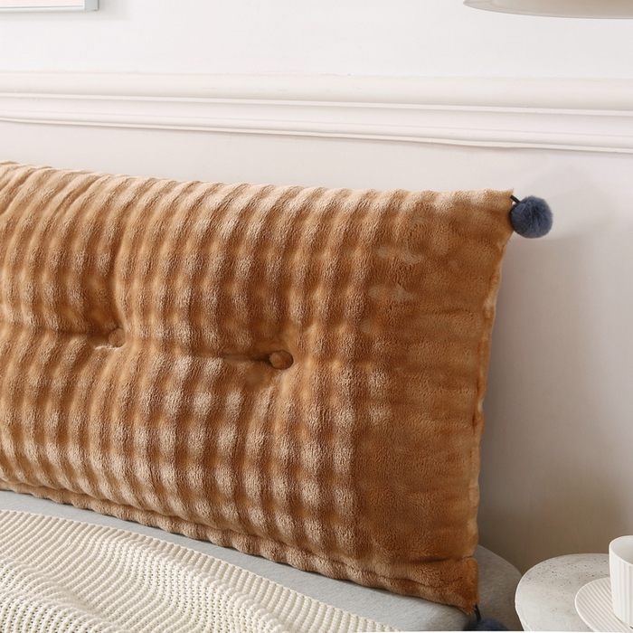 91家纺网 家纺一手货源 找家纺 永光家居 2025新款兔兔绒撸猫感靠背 床头靠垫抱枕床上软包（不供多多） 兔绒 浅棕