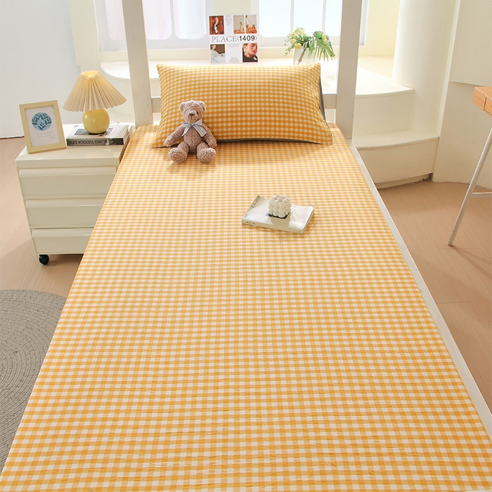 91家纺网 家纺一手货源 找家纺 春皖家纺 2025新款学生季全棉纯棉色织AB版水洗棉单品系列-单床笠 床笠单件 朱羽-黄格