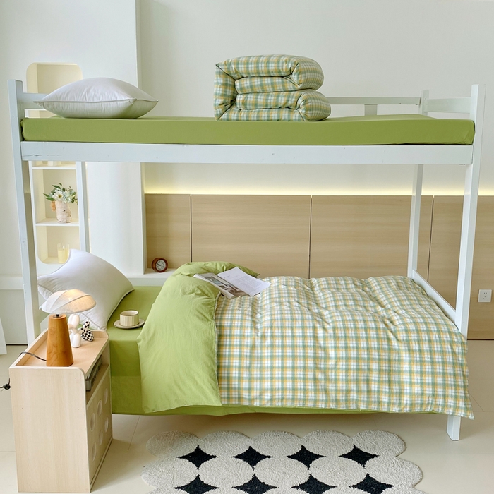 91家纺网 家纺一手货源 找家纺 春皖家纺 2025春夏新款AB版全棉纯棉色织水洗棉学生三件套六件套 栗木-芒格