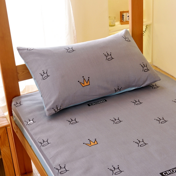 91家纺网 家纺一手货源 找家纺 水妙家纺 2025新款A类全棉拉链床垫套三件套纯棉学生上下铺全包床垫保护套三件套 可订制 床垫套星耀皇冠-灰