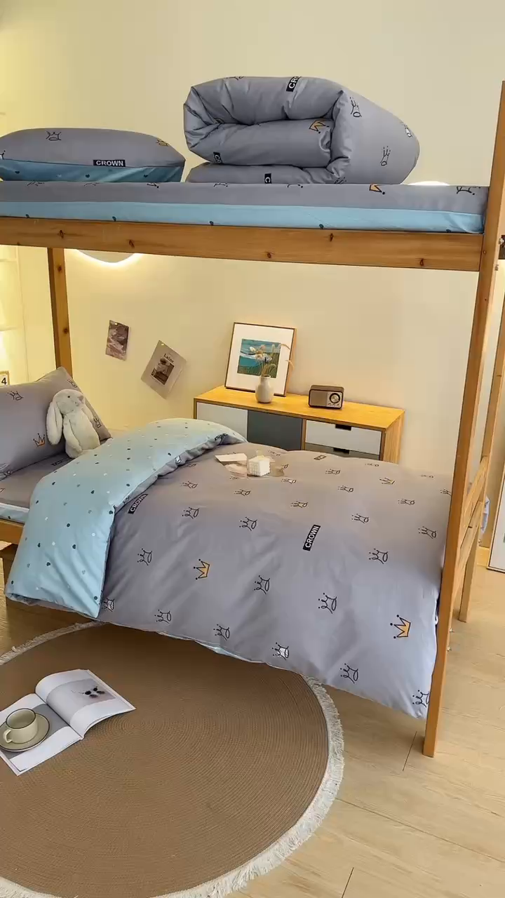 91家纺网 家纺一手货源 找家纺 水妙家纺 2025新款A类全棉拉链床垫套三件套纯棉学生上下铺全包床垫保护套三件套 可订制 床垫套星耀皇冠-灰