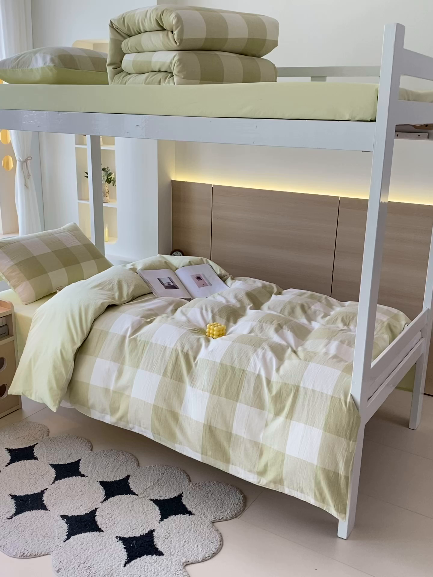 91家纺网 家纺一手货源 找家纺 春皖家纺 2025春夏新款AB版全棉纯棉色织水洗棉学生三件套六件套 素雅-芳绿