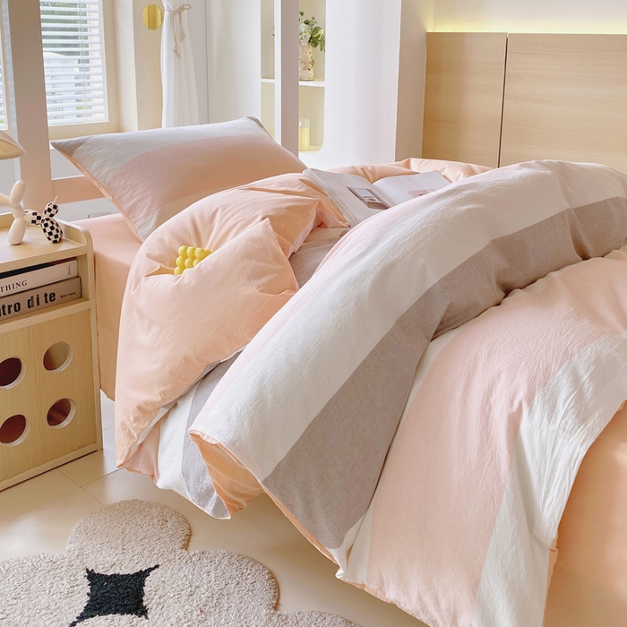 91家纺网 家纺一手货源 找家纺 春皖家纺 2025春夏新款AB版全棉纯棉色织水洗棉学生三件套六件套 素雅-灰白条