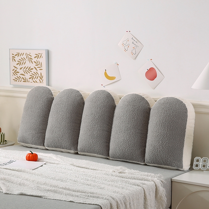 91家纺网 家纺一手货源 找家纺 永光家居 2025新款泰迪绒花瓣靠垫 高端床头靠垫少女心抱枕榻榻米软包（不供多多） 芦灰