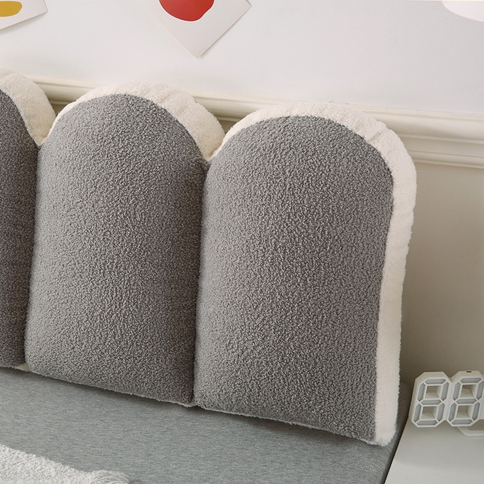 91家纺网 家纺一手货源 找家纺 永光家居 2025新款泰迪绒花瓣靠垫 高端床头靠垫少女心抱枕榻榻米软包（不供多多） 芦灰