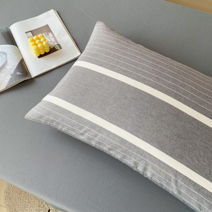 91家纺网 家纺一手货源 找家纺 春皖家纺 2025春夏新款AB版全棉纯棉色织水洗棉学生三件套六件套 素雅-灰条