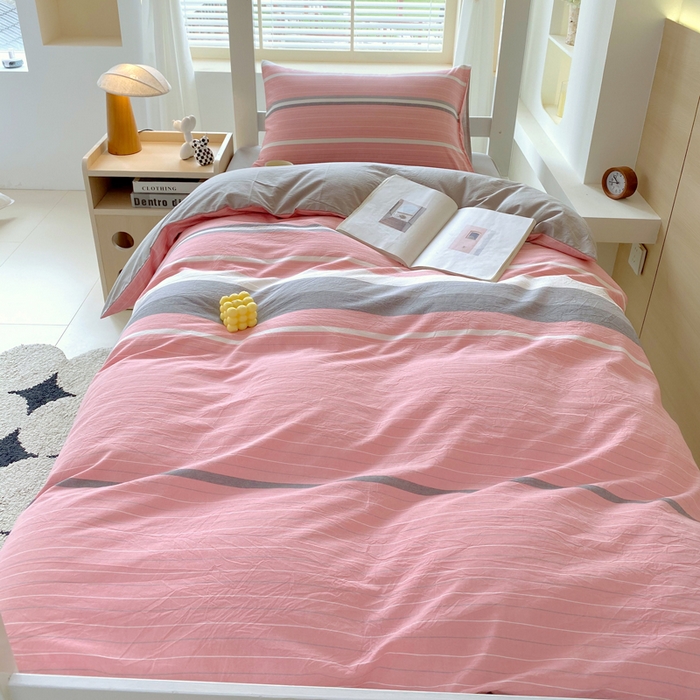 91家纺网 家纺一手货源 找家纺 春皖家纺 2025春夏新款AB版全棉纯棉色织水洗棉学生三件套六件套 素雅-蔻粉