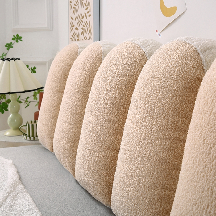 91家纺网 家纺一手货源 找家纺 永光家居 2025新款泰迪绒花瓣靠垫 高端床头靠垫少女心抱枕榻榻米软包（不供多多） 奶茶