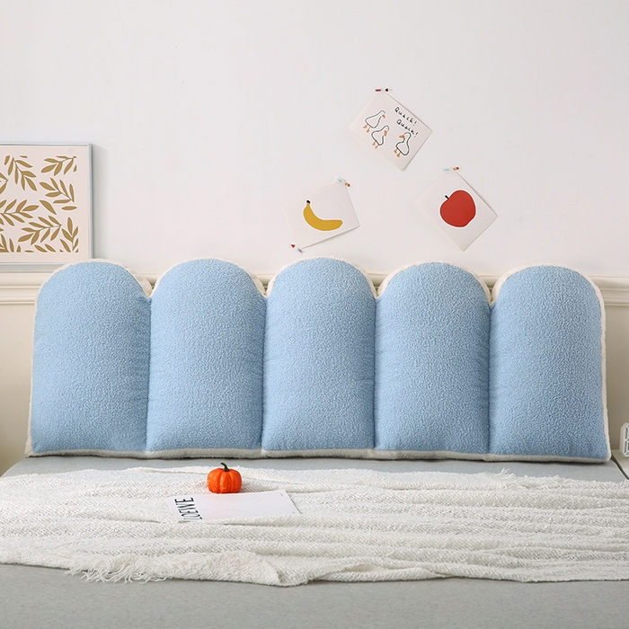 91家纺网 家纺一手货源 找家纺 永光家居 2025新款泰迪绒花瓣靠垫 高端床头靠垫少女心抱枕榻榻米软包（不供多多） 水蓝