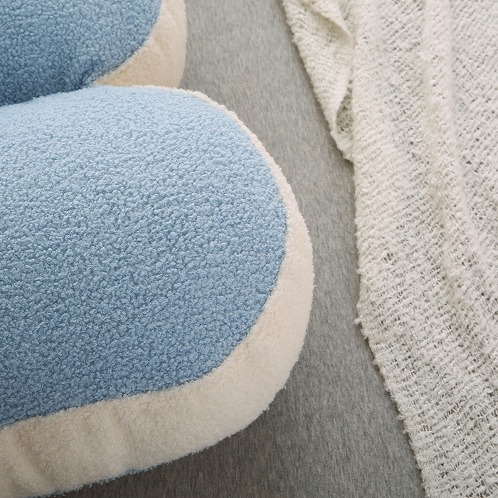 91家纺网 家纺一手货源 找家纺 永光家居 2025新款泰迪绒花瓣靠垫 高端床头靠垫少女心抱枕榻榻米软包（不供多多） 水蓝