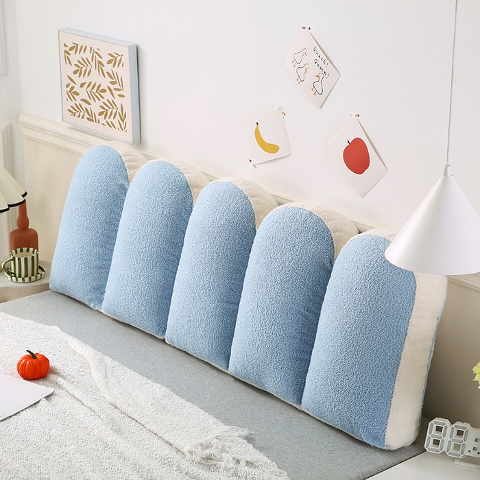 91家纺网 家纺一手货源 找家纺 永光家居 2025新款泰迪绒花瓣靠垫 高端床头靠垫少女心抱枕榻榻米软包（不供多多） 水蓝