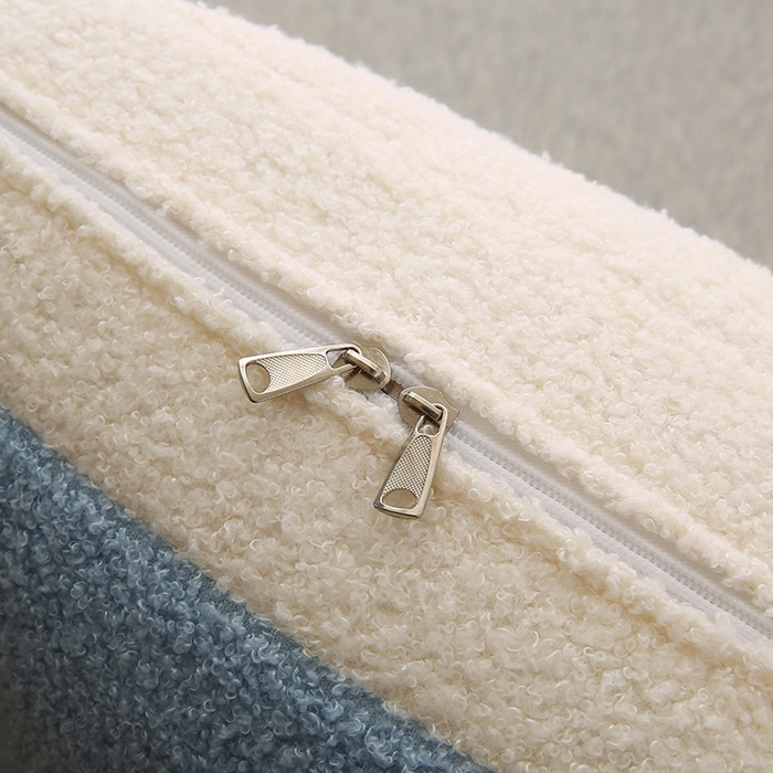 91家纺网 家纺一手货源 找家纺 永光家居 2025新款泰迪绒花瓣靠垫 高端床头靠垫少女心抱枕榻榻米软包（不供多多） 水蓝