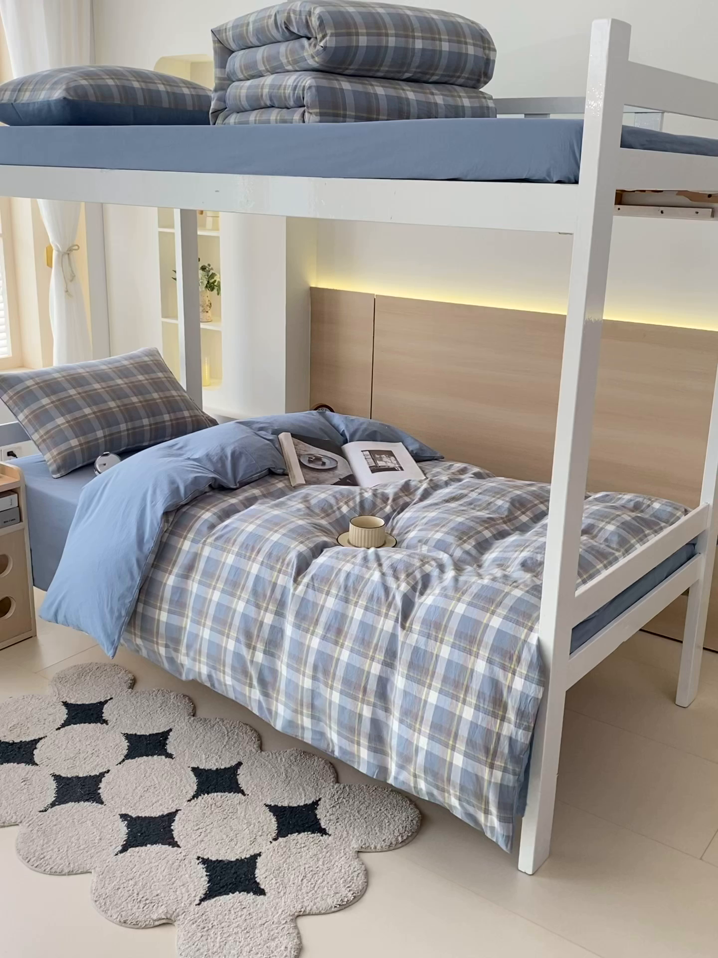 91家纺网 家纺一手货源 找家纺 春皖家纺 2025春夏新款AB版全棉纯棉色织水洗棉学生三件套六件套 素雅-蓝格