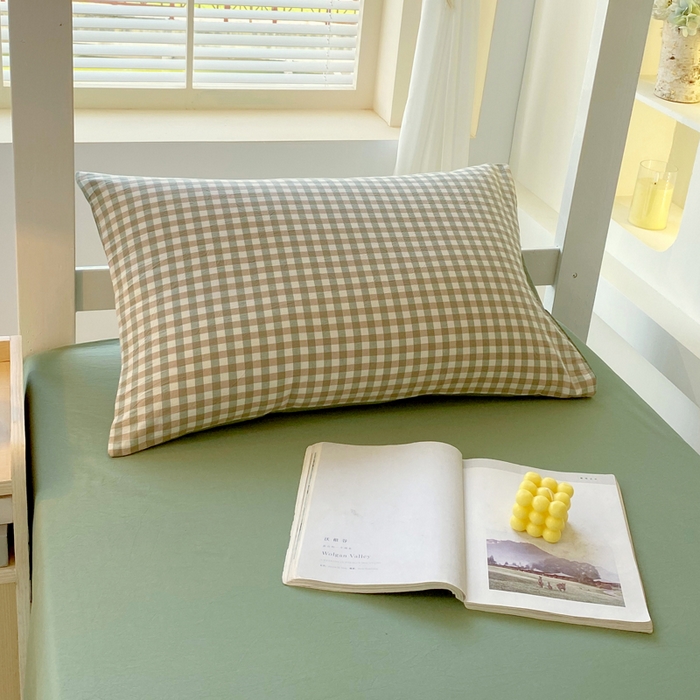 91家纺网 家纺一手货源 找家纺 春皖家纺 2025春夏新款AB版全棉纯棉色织水洗棉学生三件套六件套 素雅-绿格