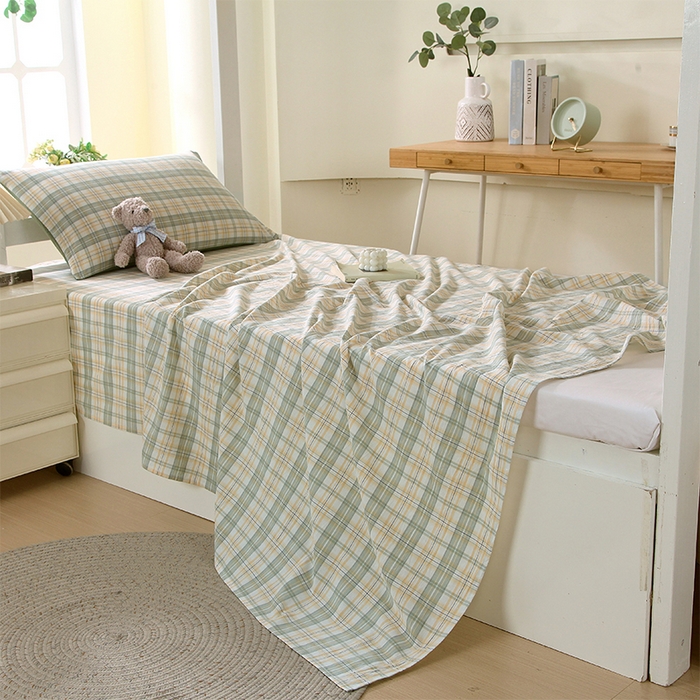 91家纺网 家纺一手货源 找家纺 春皖家纺 2025新款学生季全棉纯棉色织AB版水洗棉单品系列-单床单 床单单件 翠竹-果条