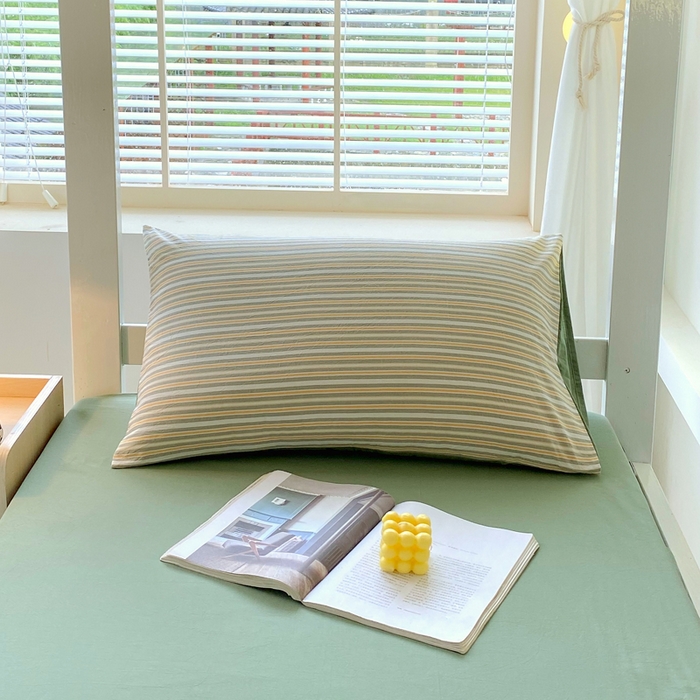 91家纺网 家纺一手货源 找家纺 春皖家纺 2025春夏新款AB版全棉纯棉色织水洗棉学生三件套六件套 素雅-绿条