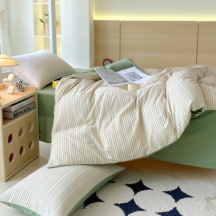 91家纺网 家纺一手货源 找家纺 春皖家纺 2025春夏新款AB版全棉纯棉色织水洗棉学生三件套六件套 素雅-绿条