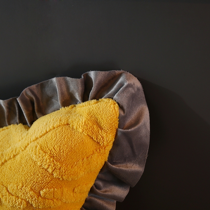 91家纺网 家纺一手货源 找家纺 永光家居 2025新款塔芙绒皇冠靠背 床头靠垫抱枕榻榻米靠枕（专利款 不供多多） 黄灿阳