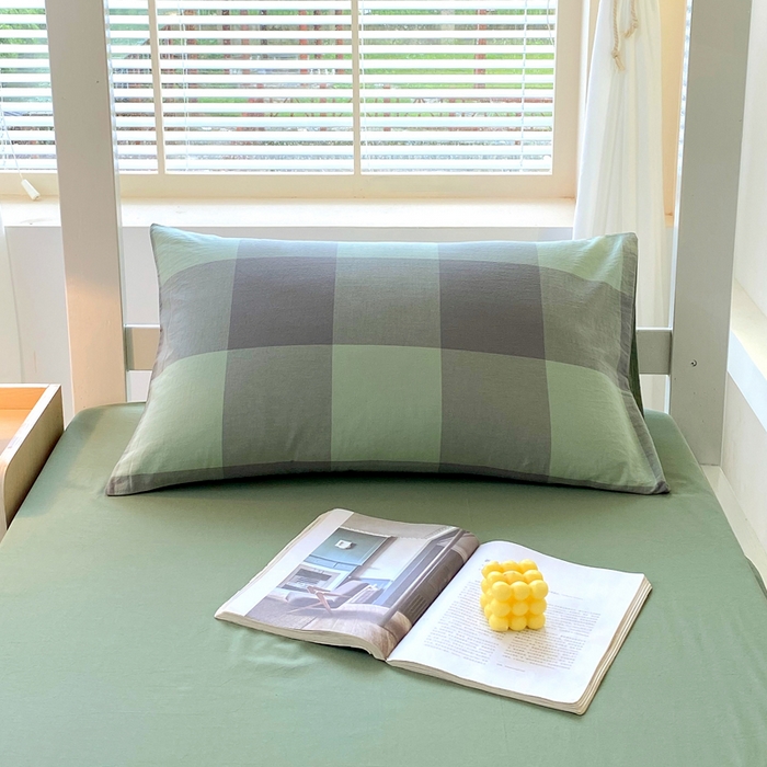 91家纺网 家纺一手货源 找家纺 春皖家纺 2025春夏新款AB版全棉纯棉色织水洗棉学生三件套六件套 素雅-清格