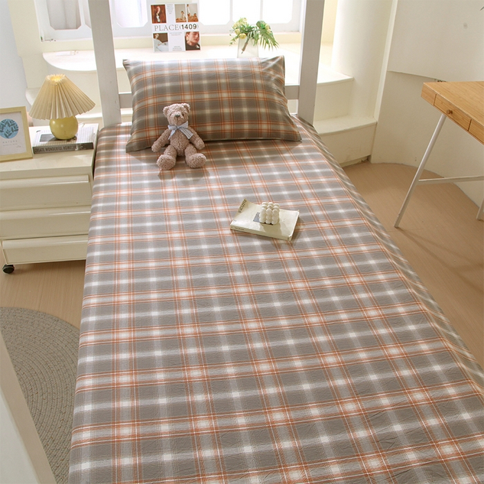 91家纺网 家纺一手货源 找家纺 春皖家纺 2025新款学生季全棉纯棉色织AB版水洗棉单品系列-单床单 床单单件 栗木-咖格