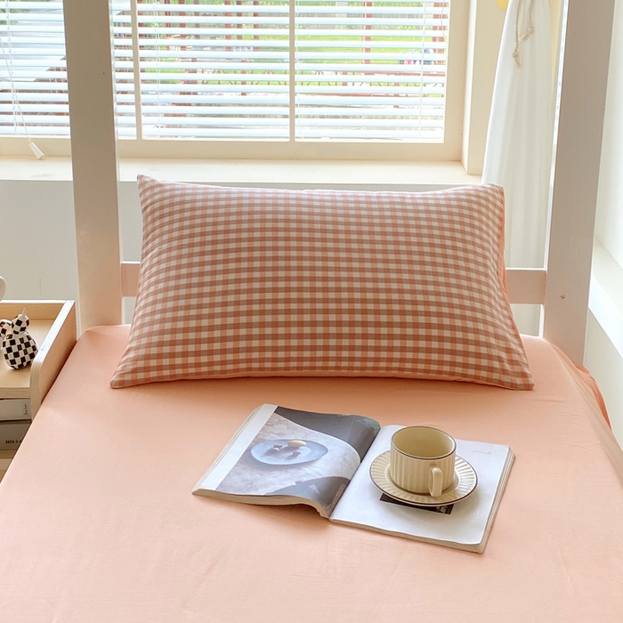 91家纺网 家纺一手货源 找家纺 春皖家纺 2025春夏新款AB版全棉纯棉色织水洗棉学生三件套六件套 素雅-玉格