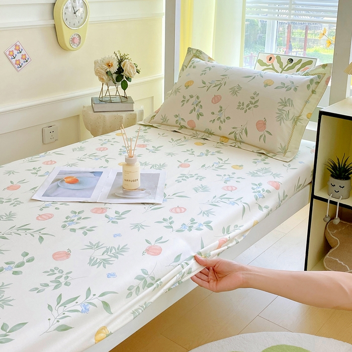 91家纺网 家纺一手货源 找家纺 春皖家纺 2025新款学生季全棉纯棉13070印花单床笠 床笠单件 彩叶集福