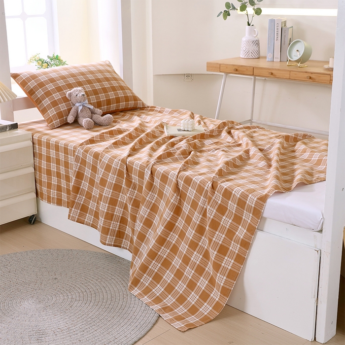 91家纺网 家纺一手货源 找家纺 春皖家纺 2025新款学生季全棉纯棉色织AB版水洗棉单品系列-单床单 床单单件 素雅-黄格