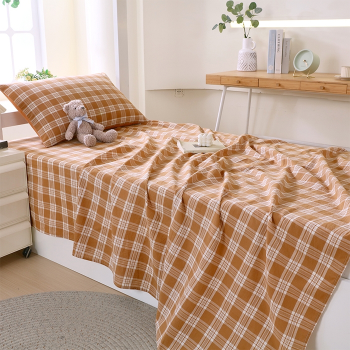 91家纺网 家纺一手货源 找家纺 春皖家纺 2025新款学生季全棉纯棉色织AB版水洗棉单品系列-单床单 床单单件 素雅-黄格