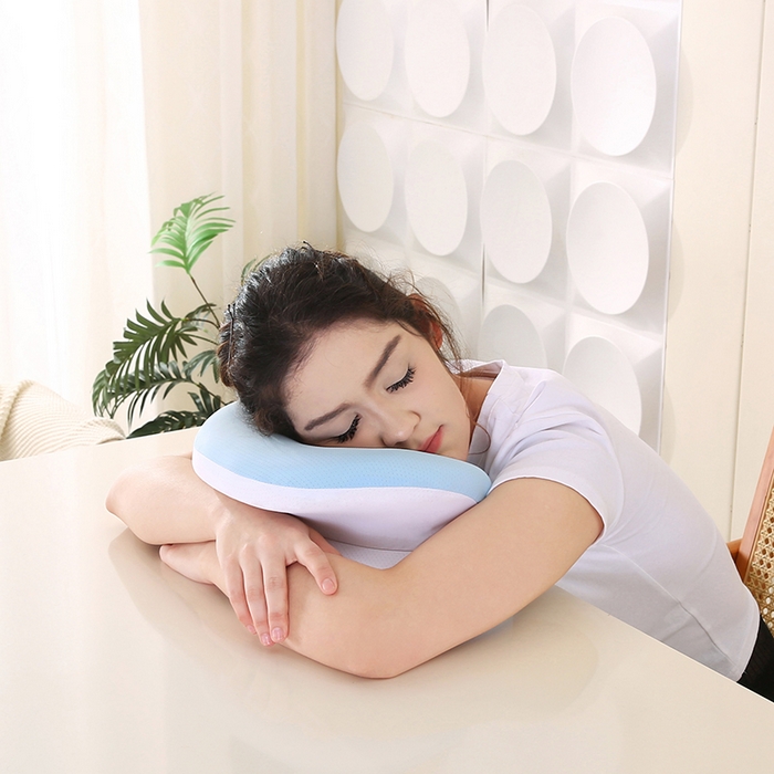 91家纺网 家纺一手货源 找家纺 （总）永光家居 2025新款匠心蝴蝶U型凉感午睡枕 记忆棉趴睡枕午休枕（不供多多）