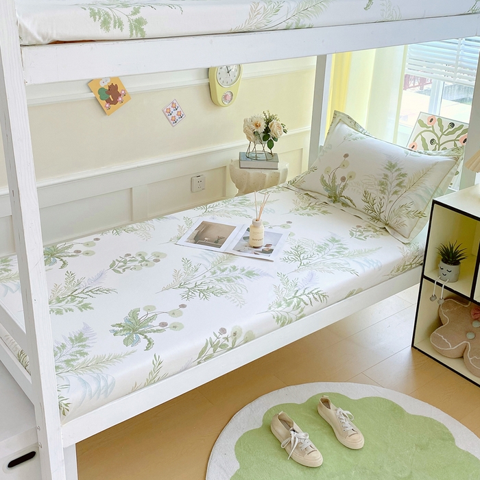 91家纺网 家纺一手货源 找家纺 春皖家纺 2025新款学生季全棉纯棉13070印花单床笠 床笠单件 仙草绮梦