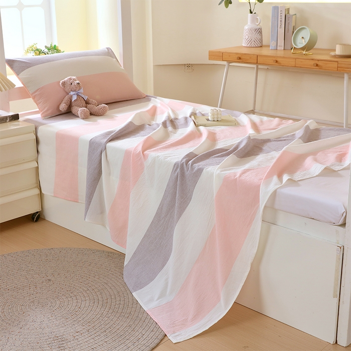 91家纺网 家纺一手货源 找家纺 春皖家纺 2025新款学生季全棉纯棉色织AB版水洗棉单品系列-单床单 床单单件 素雅-灰白条