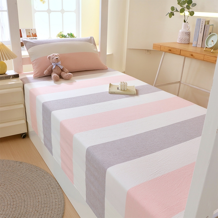 91家纺网 家纺一手货源 找家纺 春皖家纺 2025新款学生季全棉纯棉色织AB版水洗棉单品系列-单床单 床单单件 素雅-灰白条