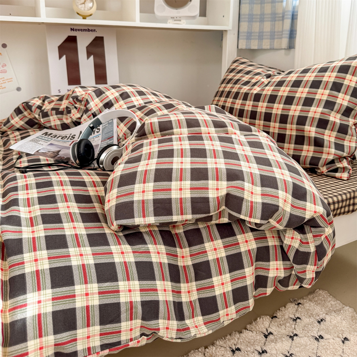 91家纺网 家纺一手货源 找家纺 多品家纺 2025新款水洗棉学生宿舍上下铺大礼包三件套六件套 柏林黑小格