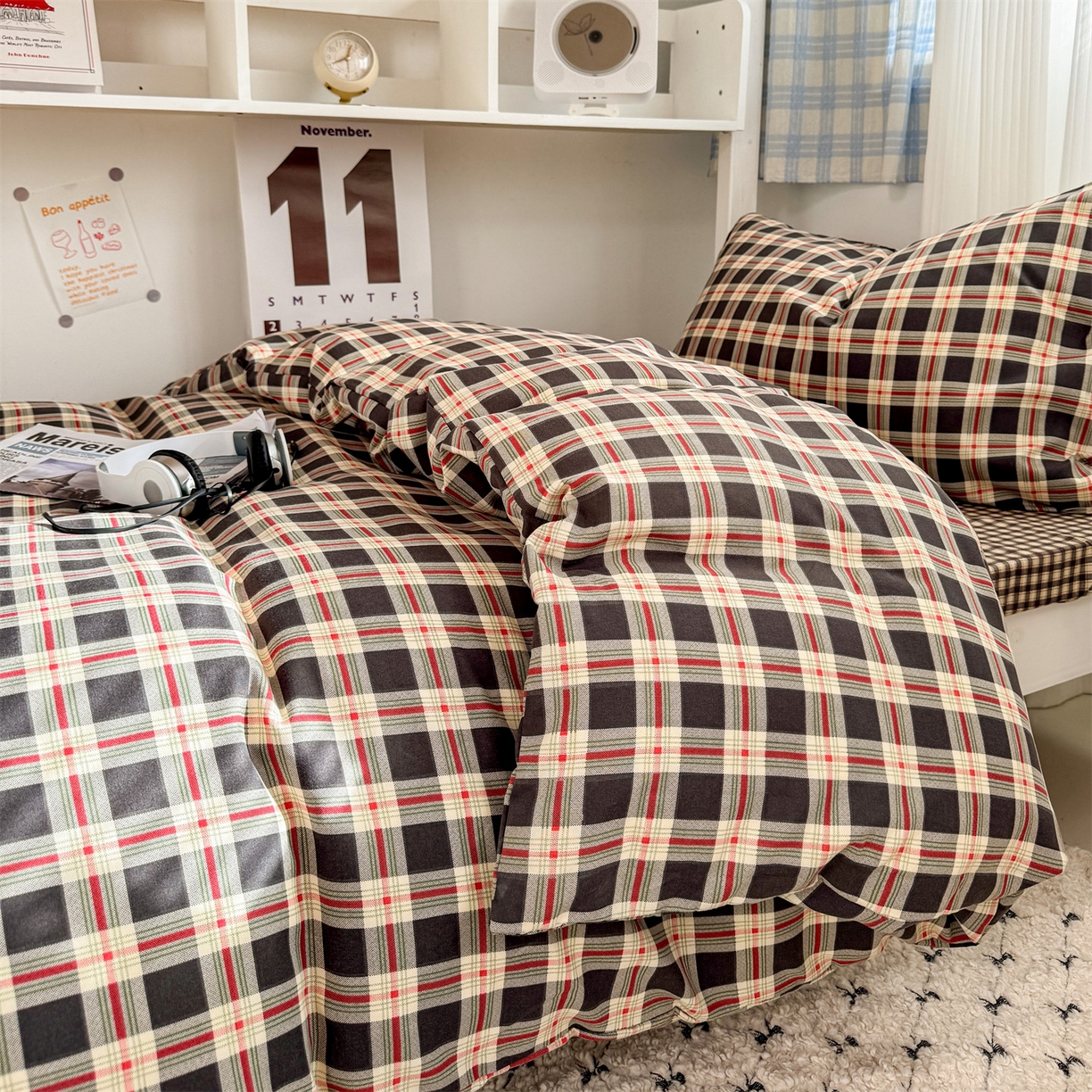 91家纺网 家纺一手货源 找家纺 多品家纺 2025新款水洗棉学生宿舍上下铺大礼包三件套六件套 柏林黑小格