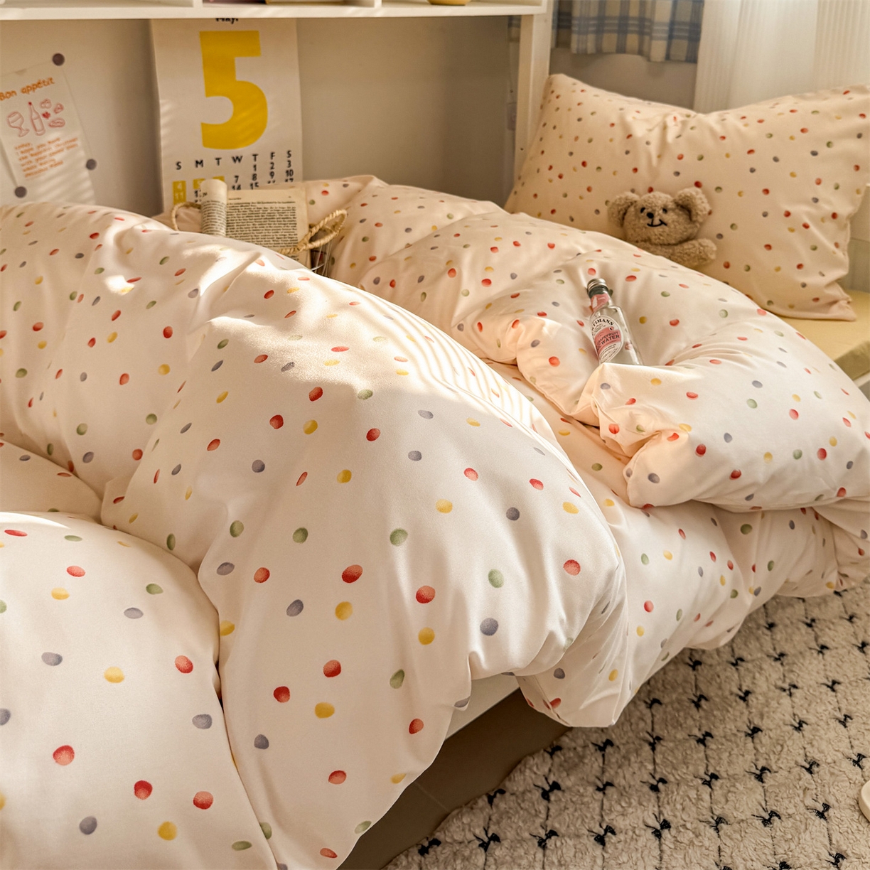 91家纺网 家纺一手货源 找家纺 多品家纺 2025新款水洗棉学生宿舍上下铺大礼包三件套六件套 波点彩虹