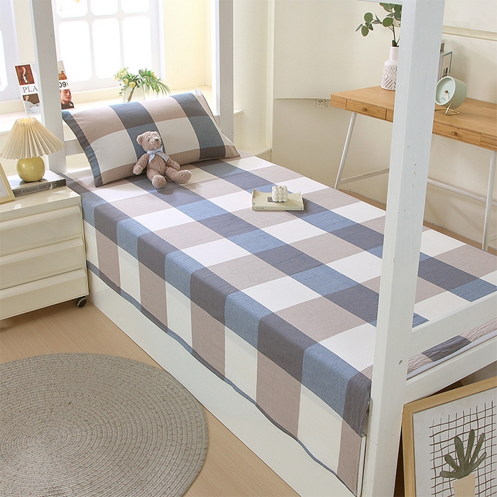 91家纺网 家纺一手货源 找家纺 春皖家纺 2025新款学生季全棉纯棉色织AB版水洗棉单品系列-单床单 床单单件 素雅-蓝大格