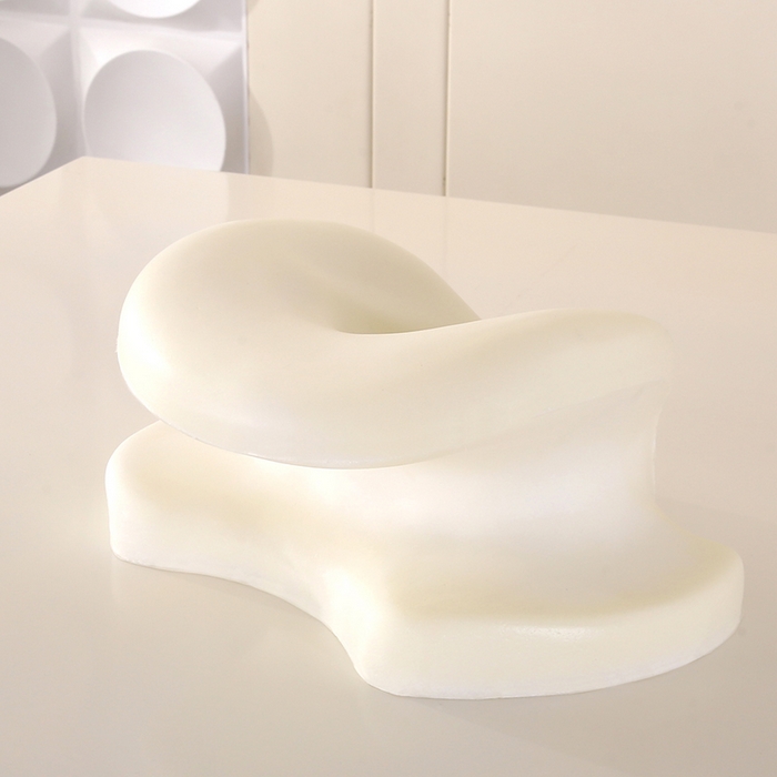 91家纺网 家纺一手货源 找家纺 永光家居 2025新款匠心蝴蝶U型凉感午睡枕 记忆棉趴睡枕午休枕（不供多多） 深海蓝