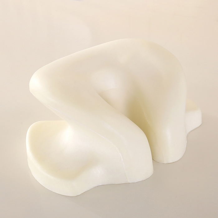 91家纺网 家纺一手货源 找家纺 永光家居 2025新款匠心蝴蝶U型凉感午睡枕 记忆棉趴睡枕午休枕（不供多多） 深海蓝