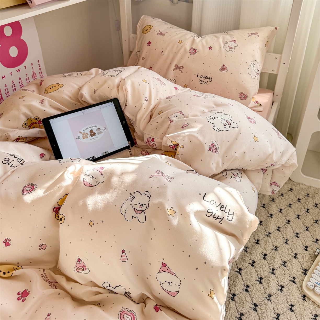 91家纺网 家纺一手货源 找家纺 多品家纺 2025新款水洗棉学生宿舍上下铺大礼包三件套六件套 蛋糕狗