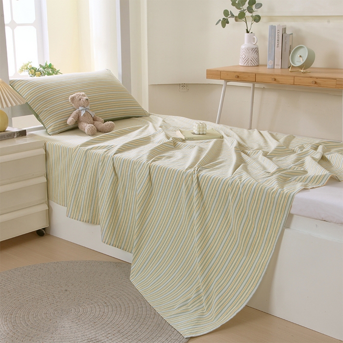 91家纺网 家纺一手货源 找家纺 春皖家纺 2025新款学生季全棉纯棉色织AB版水洗棉单品系列-单床单 床单单件 素雅-绿条