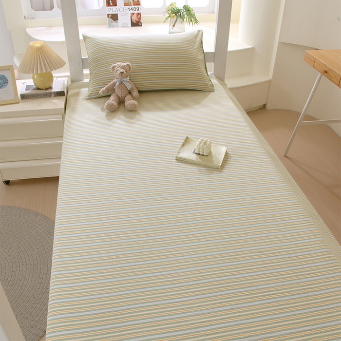 91家纺网 家纺一手货源 找家纺 春皖家纺 2025新款学生季全棉纯棉色织AB版水洗棉单品系列-单床单 床单单件 素雅-绿条