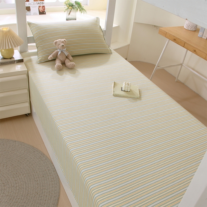 91家纺网 家纺一手货源 找家纺 春皖家纺 2025新款学生季全棉纯棉色织AB版水洗棉单品系列-单床单 床单单件 素雅-绿条