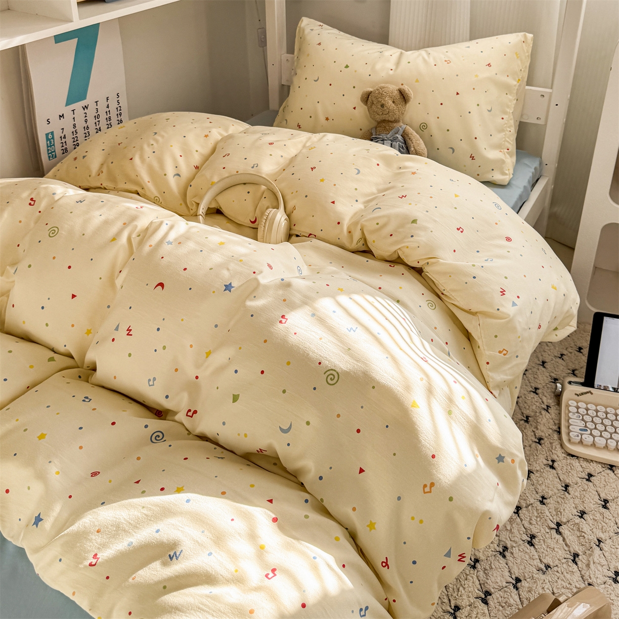 91家纺网 家纺一手货源 找家纺 多品家纺 2025新款水洗棉学生宿舍上下铺大礼包三件套六件套 芝士黄